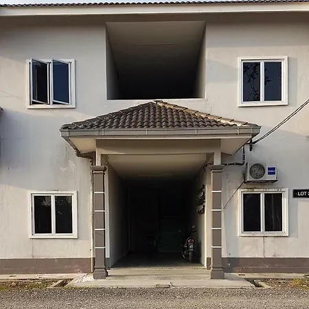 Sarod Inn Meru Homestay 3-Bedroom Apartment Klang Exterior photo